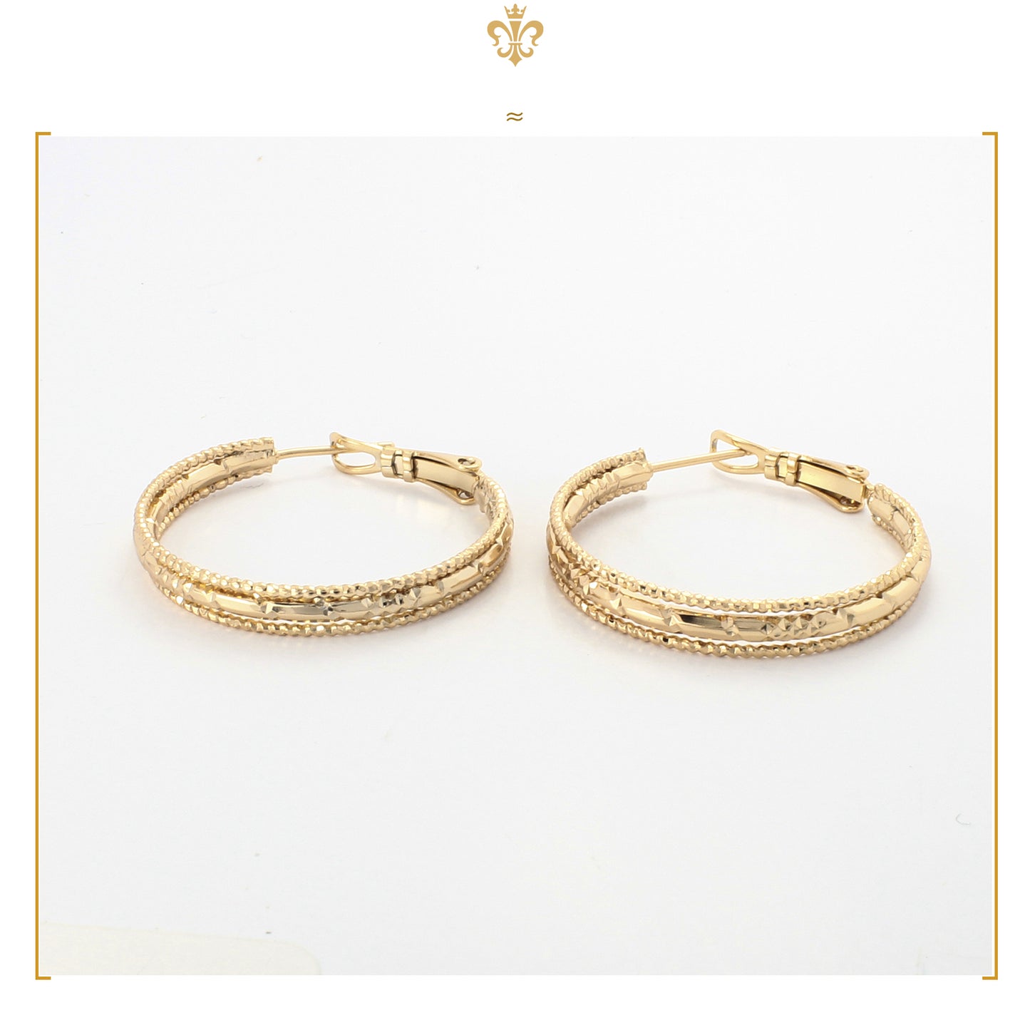 Mini Arracadas Triples De Oro 18k Laminado Chicas