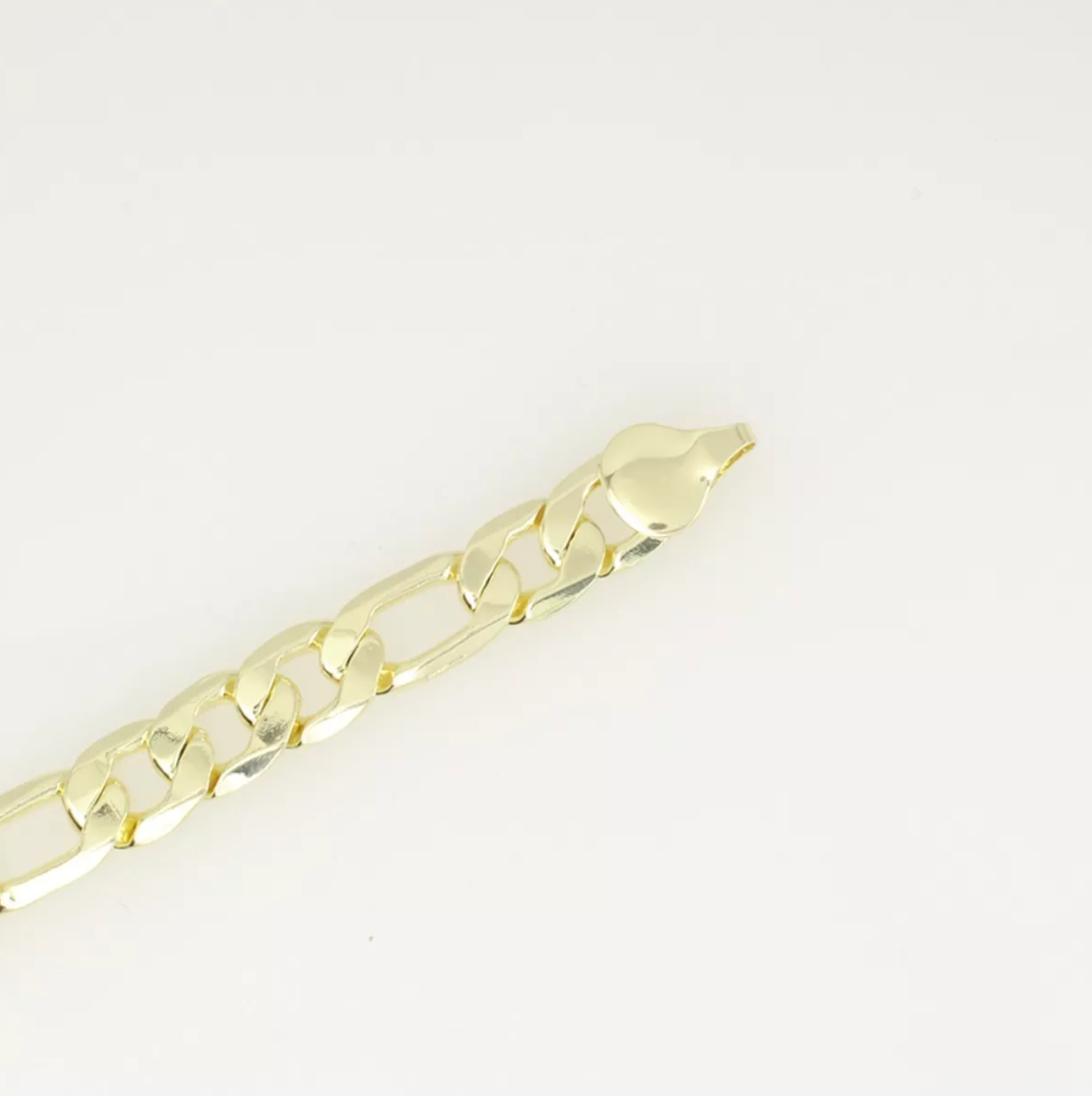 collar cadena gruesa figaro en 10mm estilo unisex en oro 14k laminado