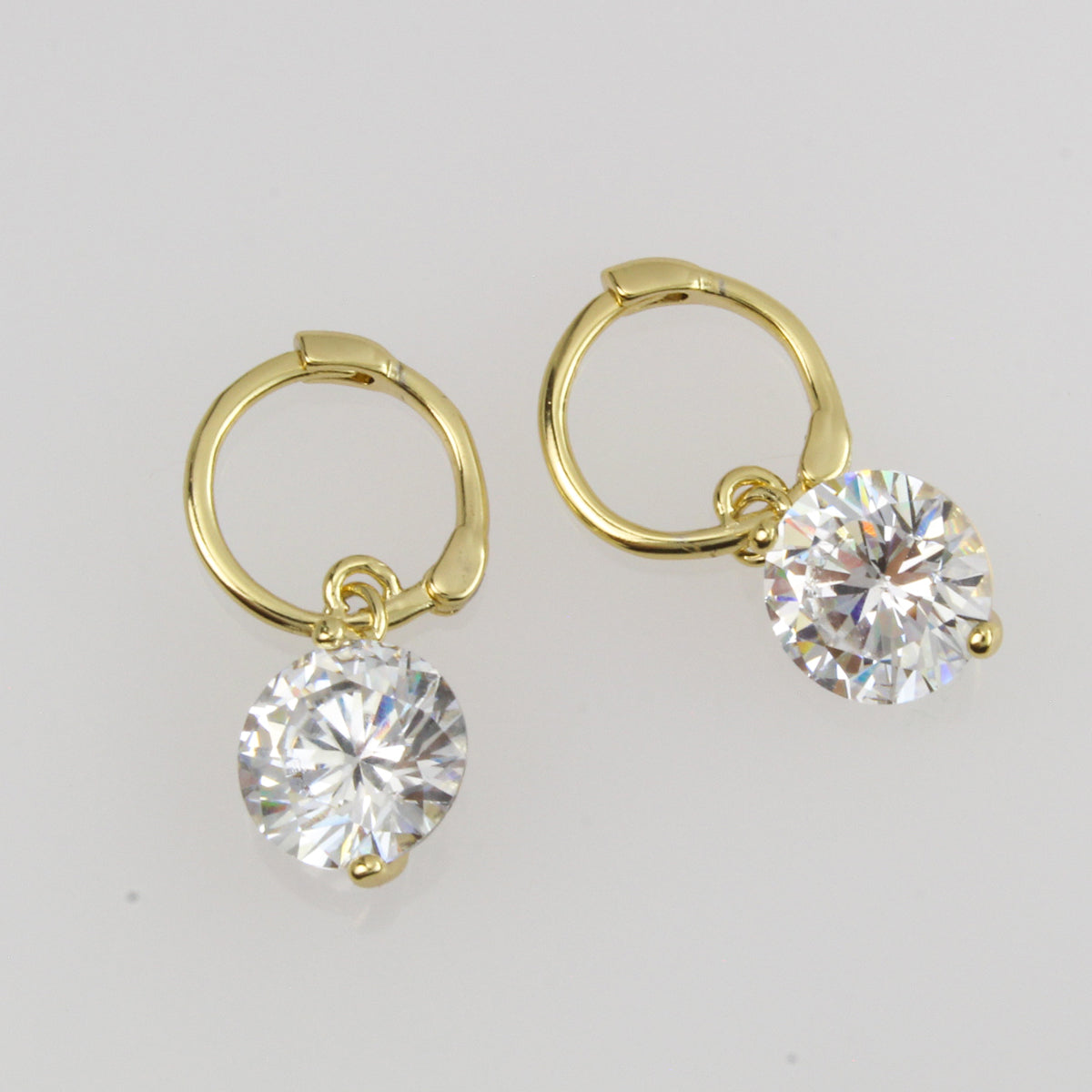 Aretes Solitario Diamante Para Mujer Oro Laminado 14k Impero