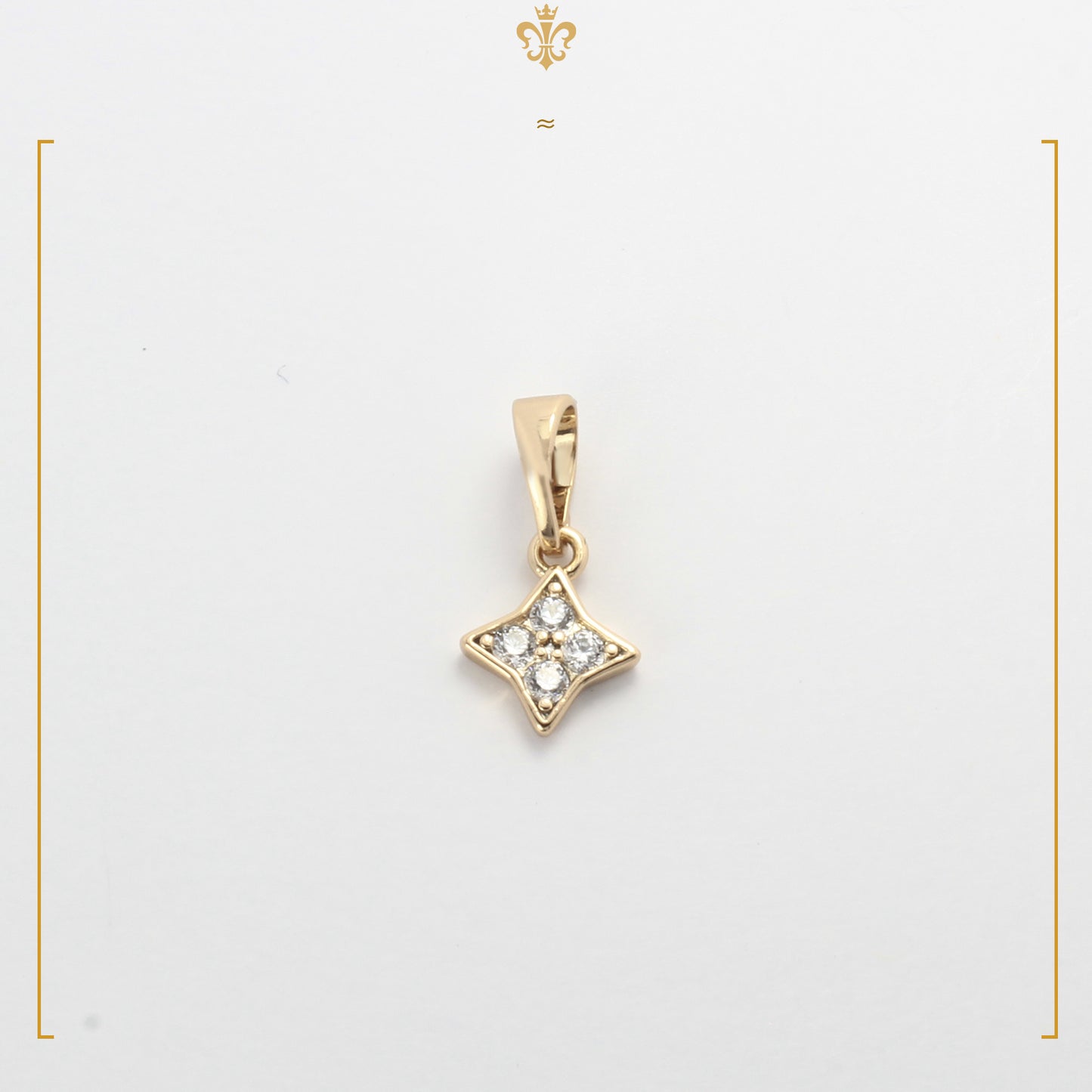 Collar Dije de estrella con cadena delgada tipo figrao en oro laminado 18k