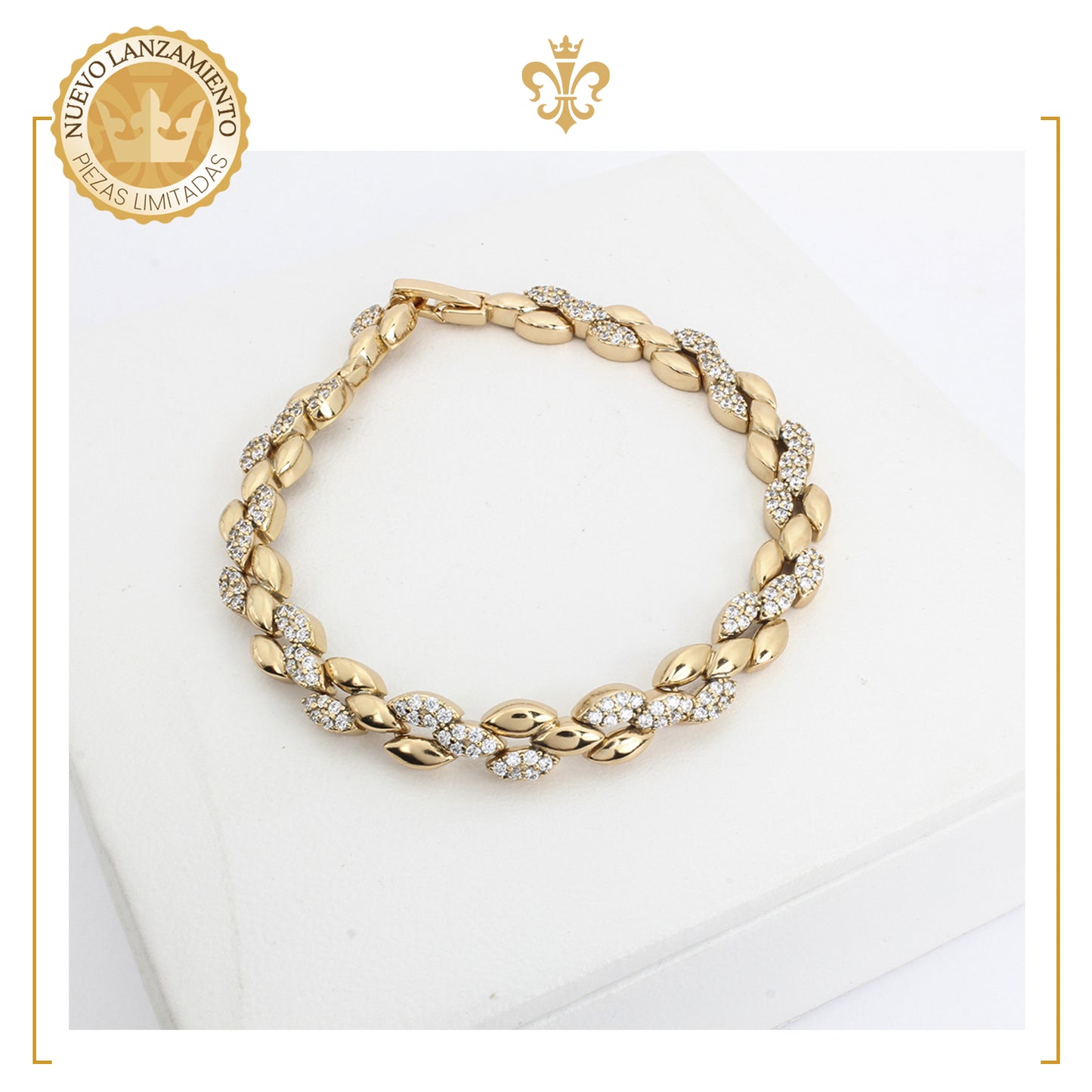 Bonita pulsera con cristales para mujer en oro laminado 18k