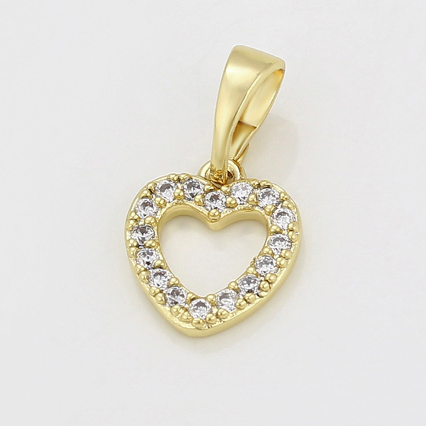 Collar Elegante Para Mujer Con Dije De Corazón Hueco Diamantado En Oro Laminado 14K