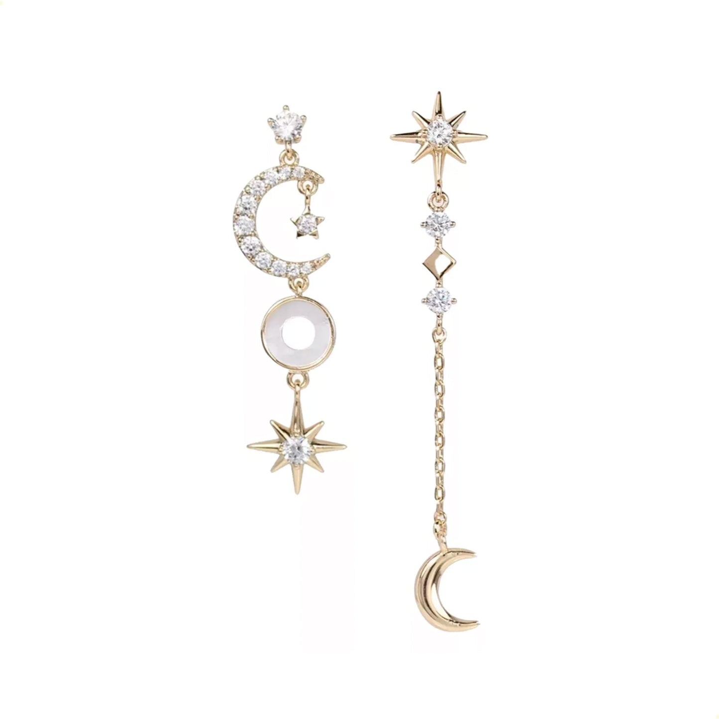 Aretes de broquel Celestiales con Luna y Estrellas en oro laminado 18k