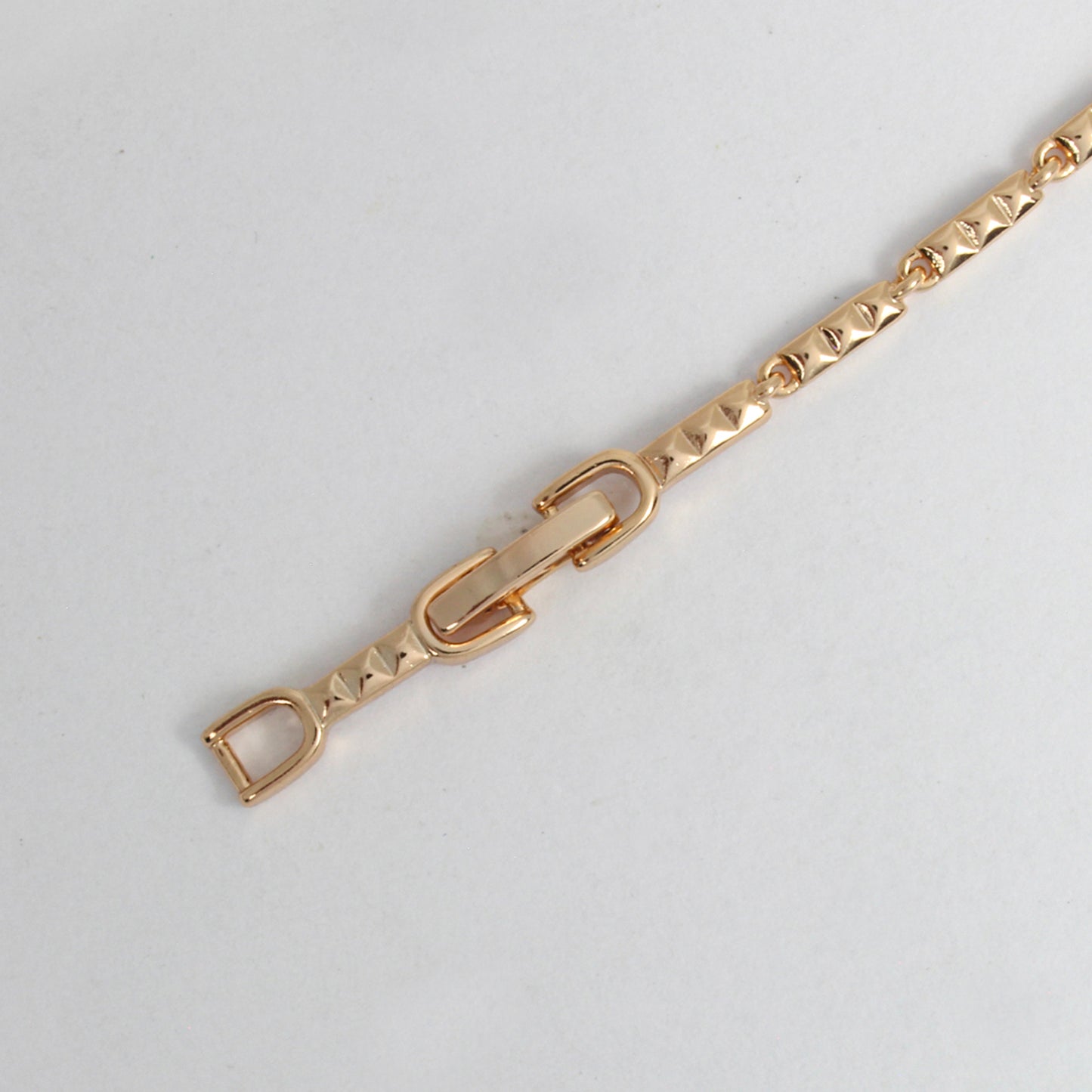 Pulsera Dorado Para Mujer En Oro Laminado Con Diamante Solitario